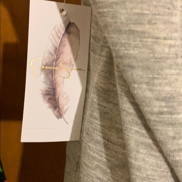 JESSICA SIMPSON MANDALA GRAPHIC TANK TOP - Picture 5 of 5